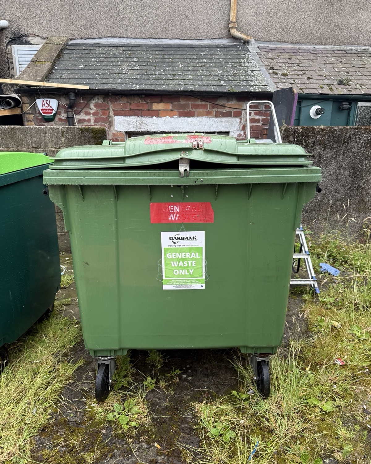 Commercial bin after cleaning