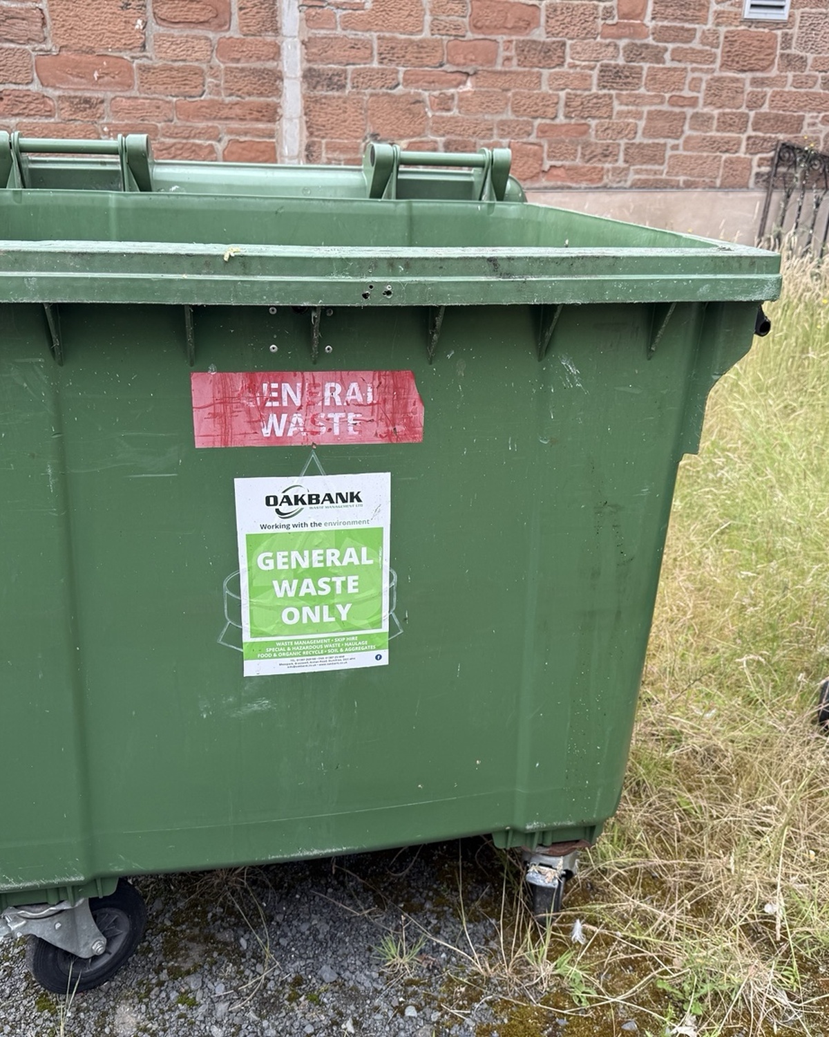 Commercial bin before cleaning
