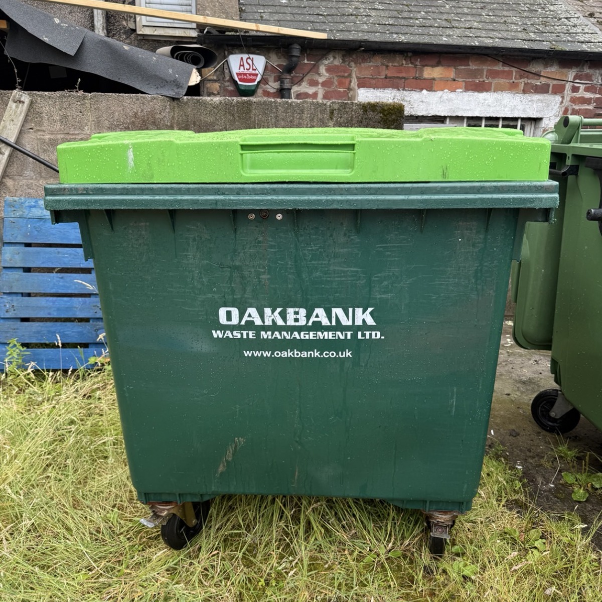 Commercial bin after cleaning